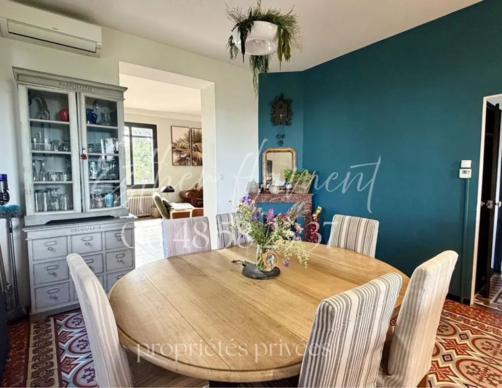 Sala da pranzo - Characterful House with Pool in Rousson