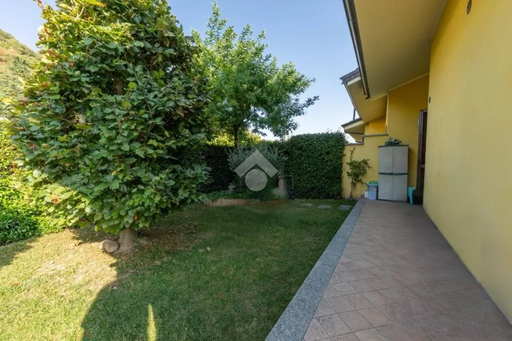 Jardin - Terraced Villa with Garden in Revello