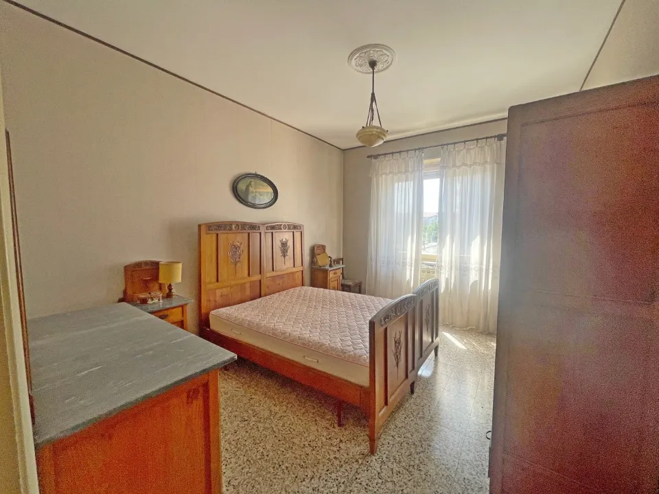 Bedrooms - Apartment with Balconies in Central Strambino