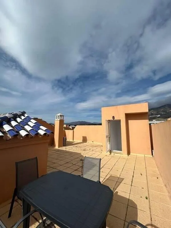 Terrass - Bright Apartment with Pool in Los Pacos