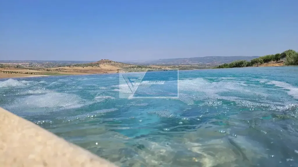 Villa with Pool on Hill in Noto
