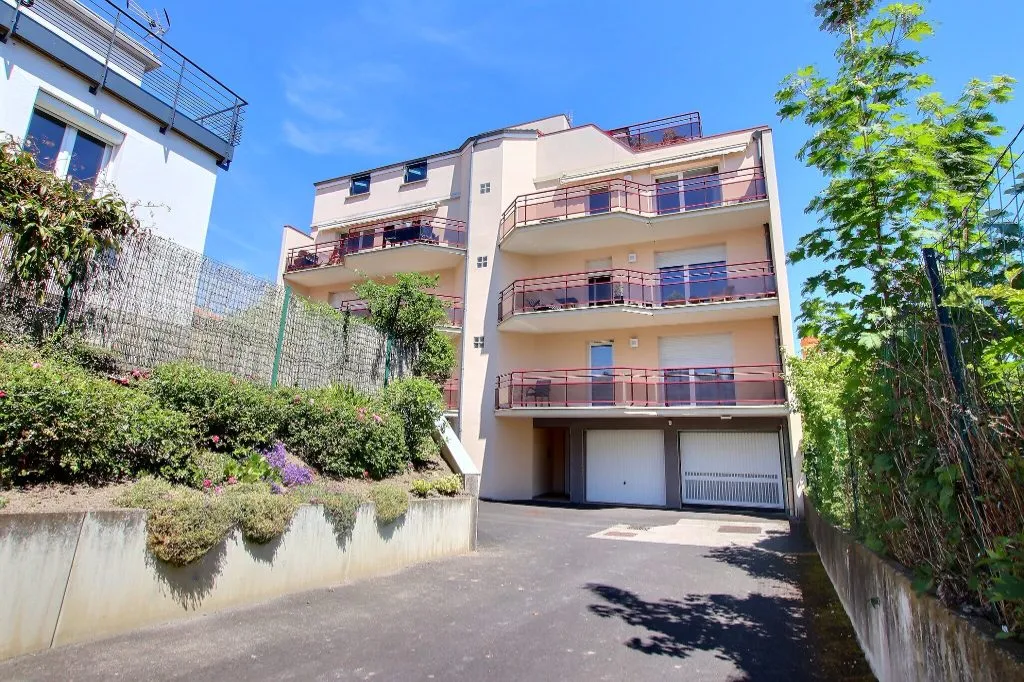 Extérieur - Appartement F2 avec Parking à Clermont-Ferrand