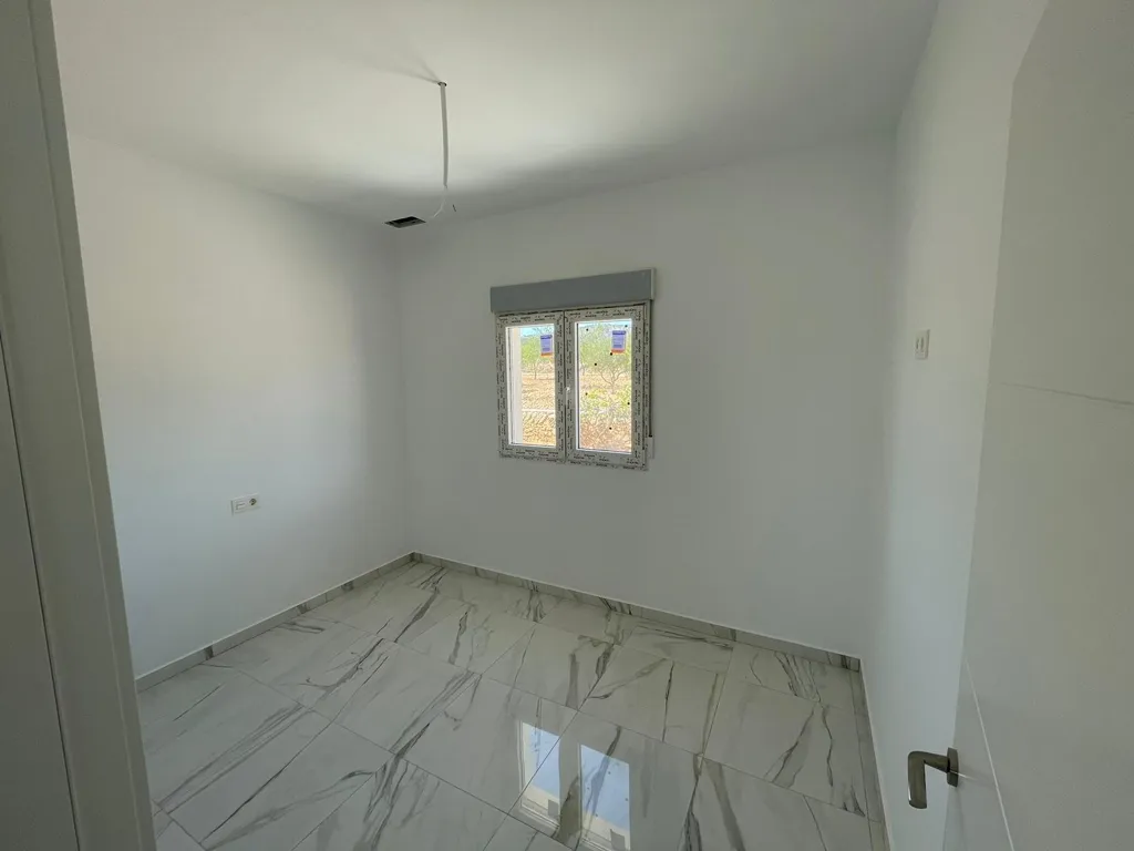 Pièces - New Build Villa with Pool in Pinoso, Valencia