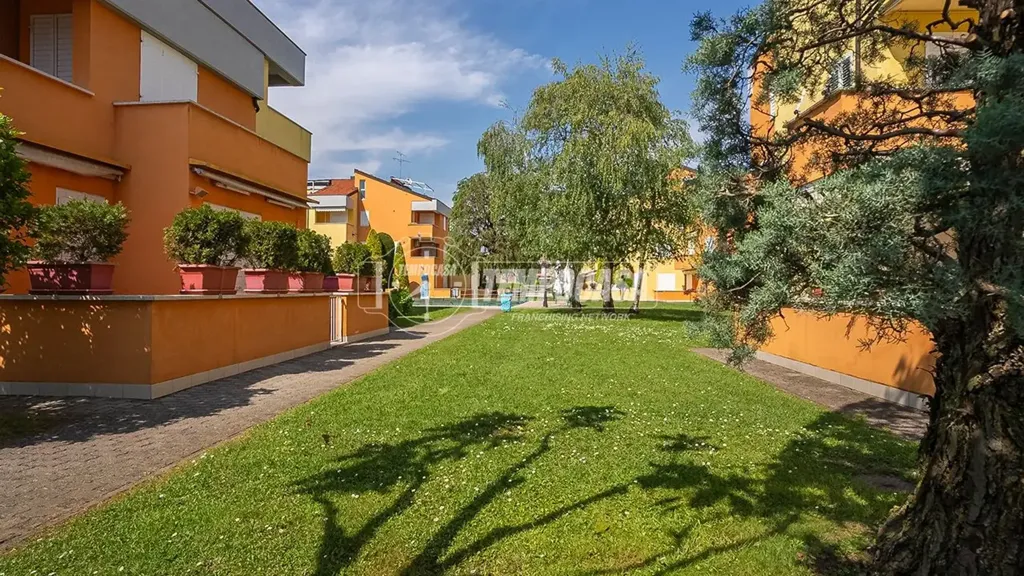 Jardin - Studio with Terrace in Lugana di Sirmione