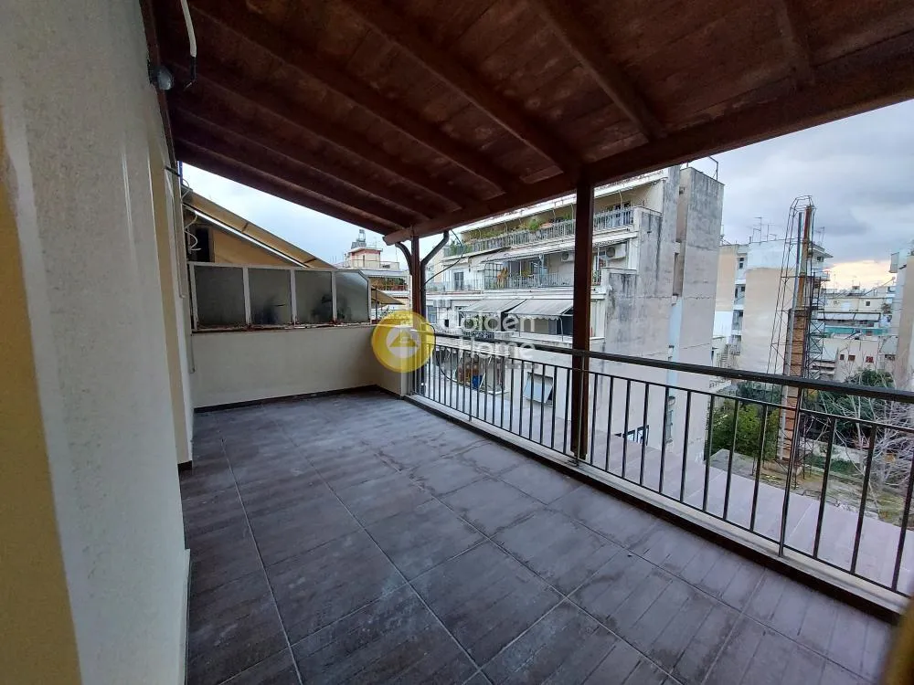 12-room apartment in GR
