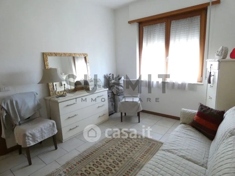 Magamistoad - Three-Bedroom Apartment with Terrace in Santorso