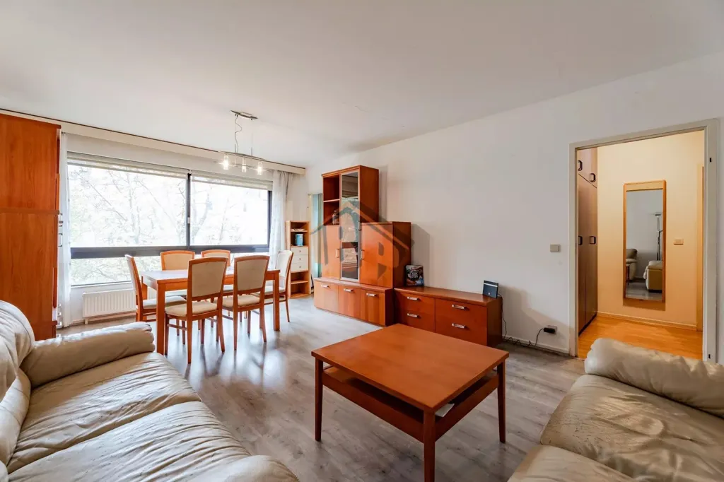 Séjour - Appartement 2 Chambres dans le Quartier Européen à Ixelles