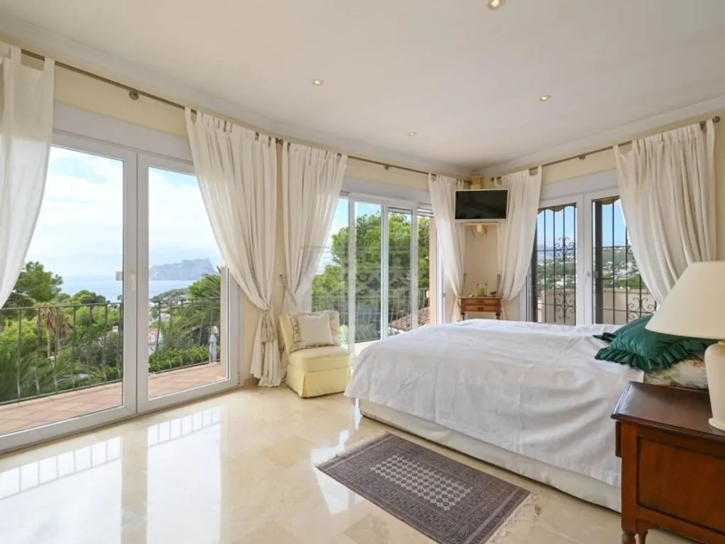 Magamistoad - Mediterranean Villa with Pool in San Jaime, Benissa
