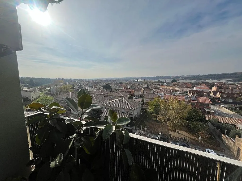 Rõdu - Penthouse with Large Terrace in La Garriga