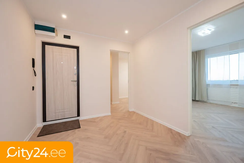 Entrée - Renovated Five-Room Flat in Lasnamäe