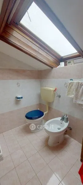Salles de bain - Two-Storey Apartment with Balcony in Serramazzoni