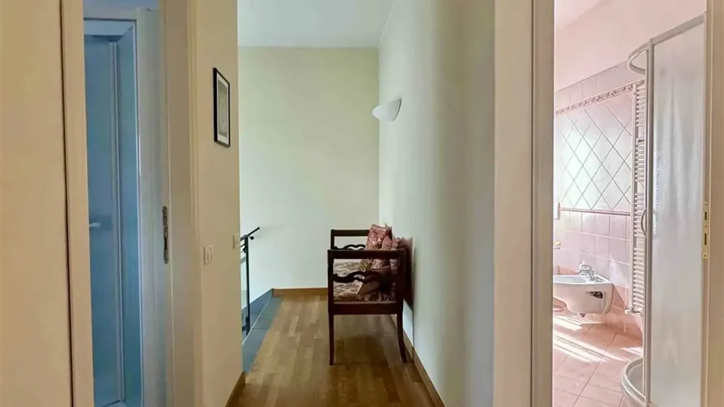 Maison 8 pièces à IT