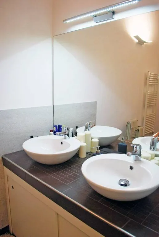 Salles de bain - Luxury Villa with Panoramic Views in Pontassieve