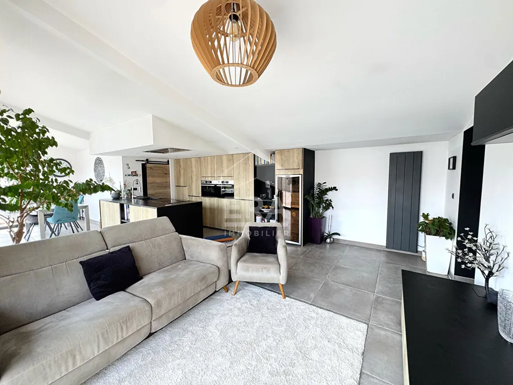 Séjour - Maison Rénovée avec Piscine à Gujan-Mestras