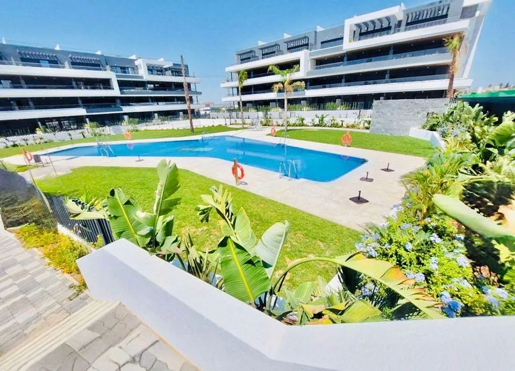 Piscine - Penthouse with Pool in Torrevieja