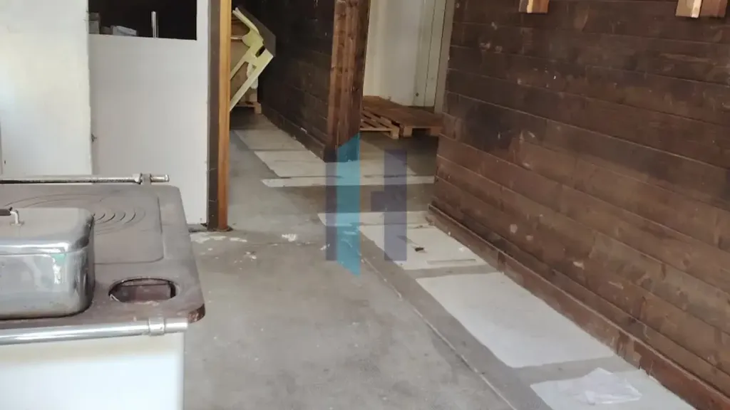 Garage - Rustico con doppia esposizione a Travagliato