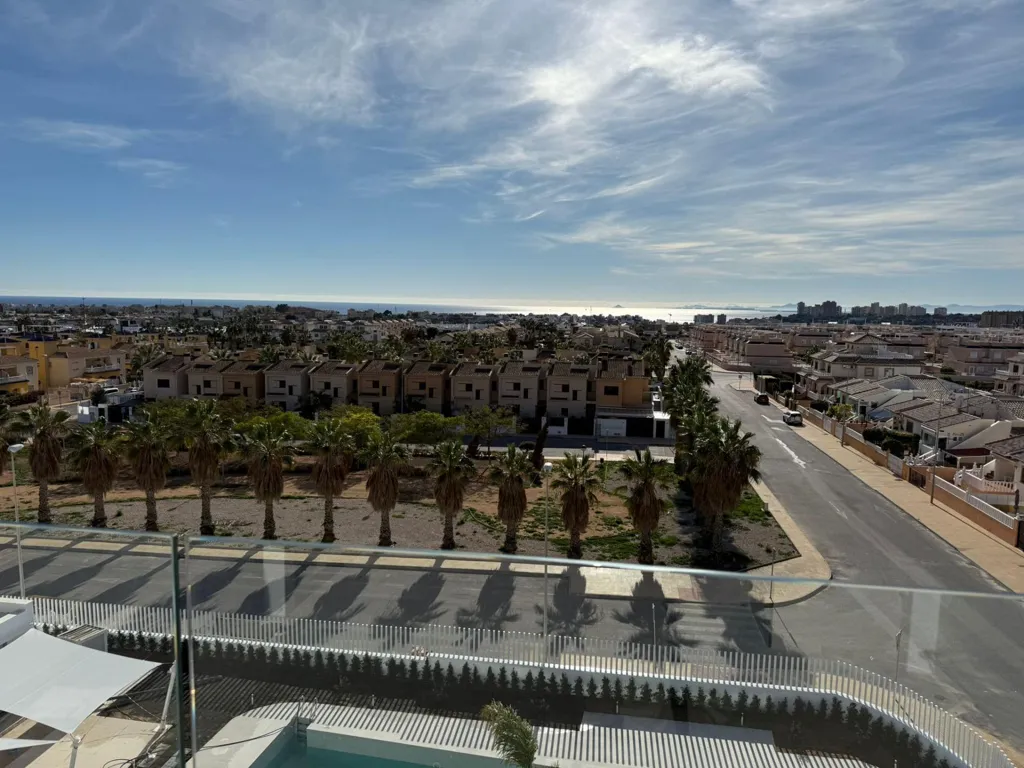 Balcon - New Luxury Complex with Gym in Lomas de Cabo Roig
