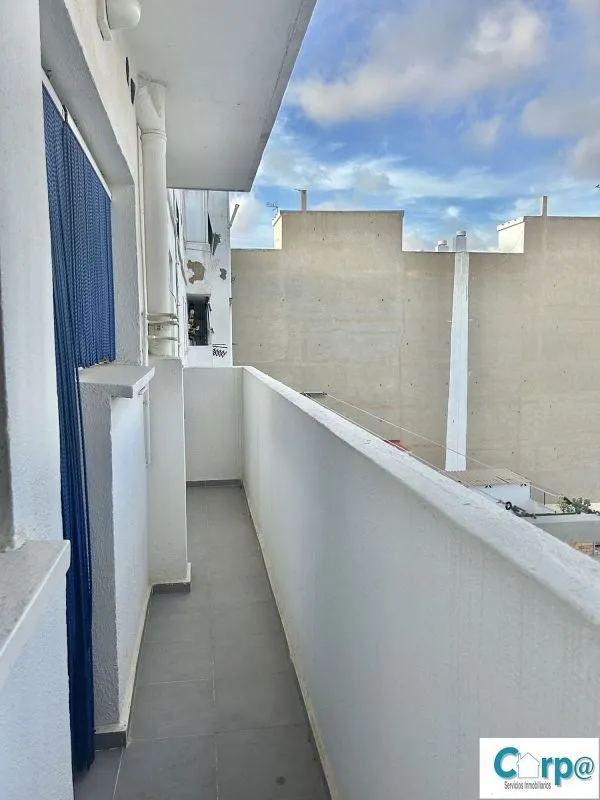 Rõdu - Apartment with Balcony in La Torre