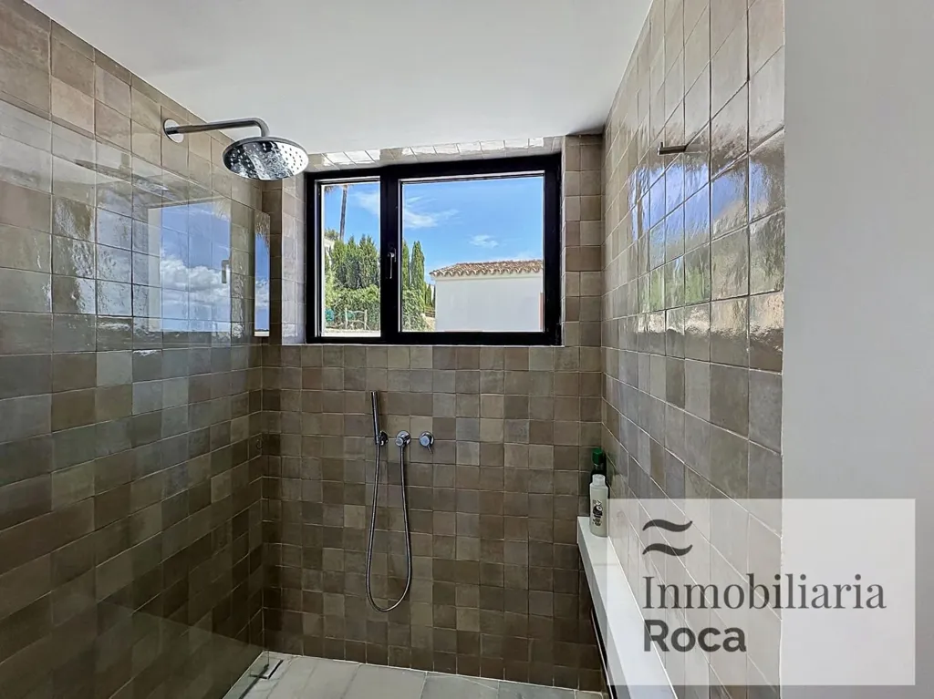 Vannitoad - Villa with Sea View and Pool in Es Mercadal