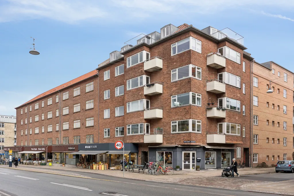 Extérieur - Elevator Penthouse with Two Balconies in Valby