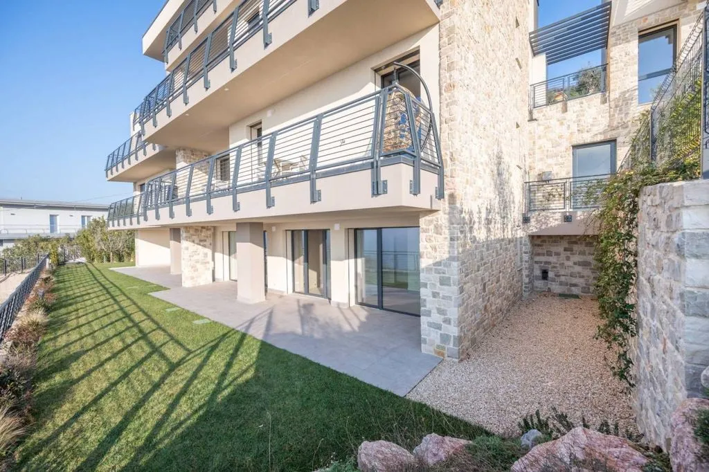 Extérieur - Luxury Apartment with Pool in Torri del Benaco