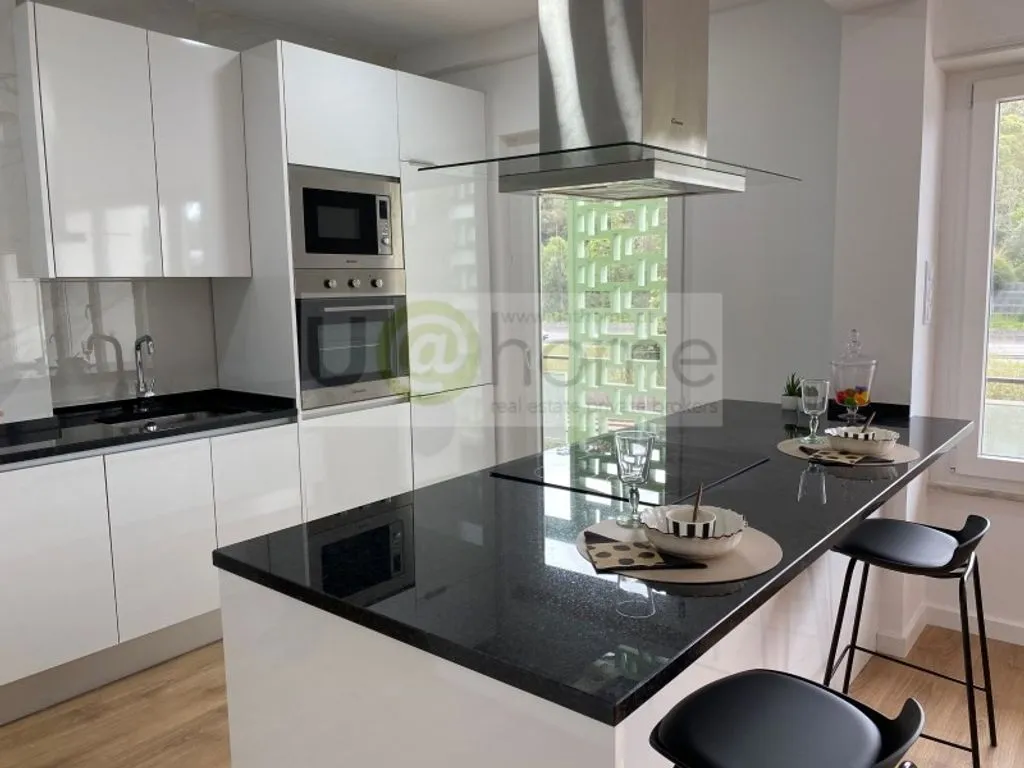 Cuisine - Luxury Apartment with Balcony in Lisbon