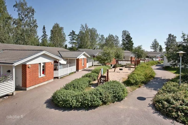Exterior - Living Right Apartment with Balcony in Hamar