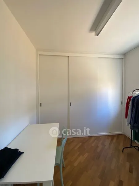 Pièces - Rustic-Style Flat with Caminetto in Modena