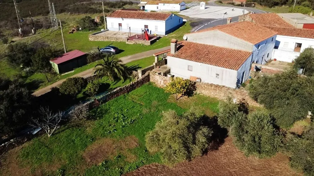 Vue aérienne - Villa with West Views in Almonaster la Real