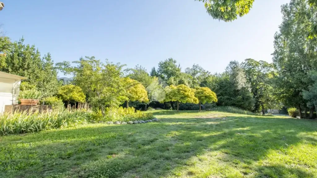 Aed - Restaurant with Garden in Cottanello, Rieti