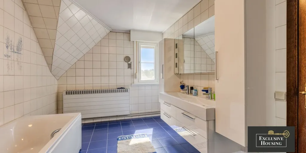 Salles de bain - Villa avec piscine et 4 chambres à vendre