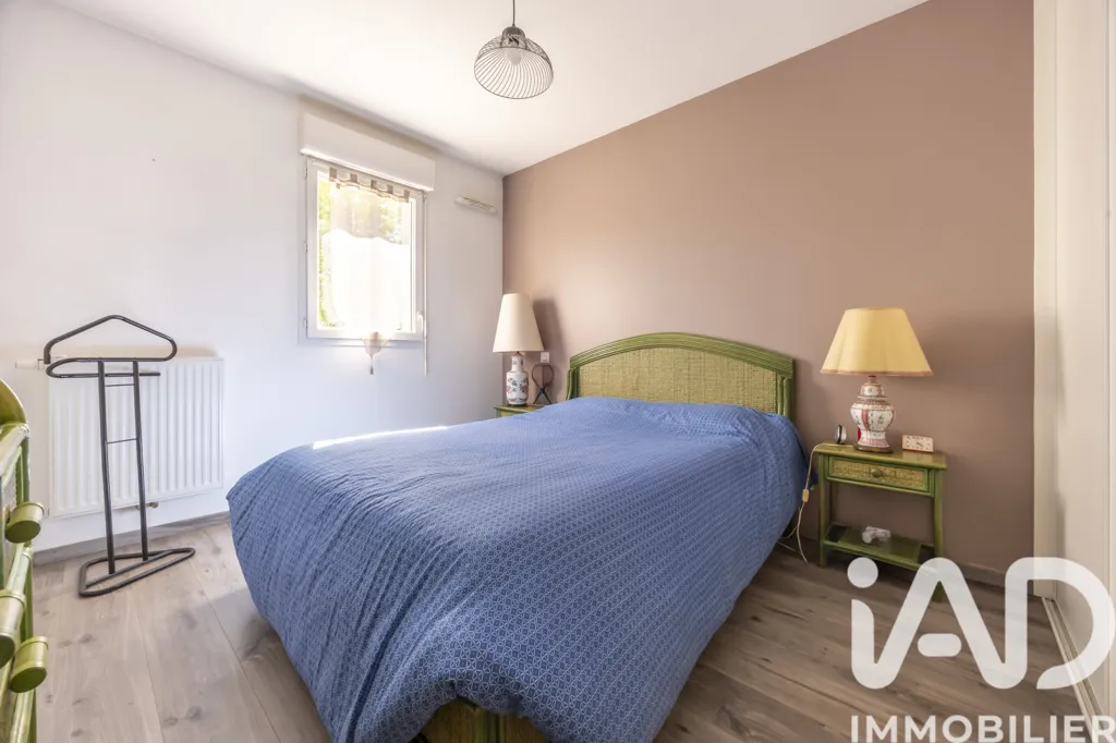 Chambres - Appartement avec Balcon et Vue Verdoyante à Bayonne