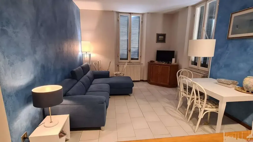 Appartement 5 pièces à IT