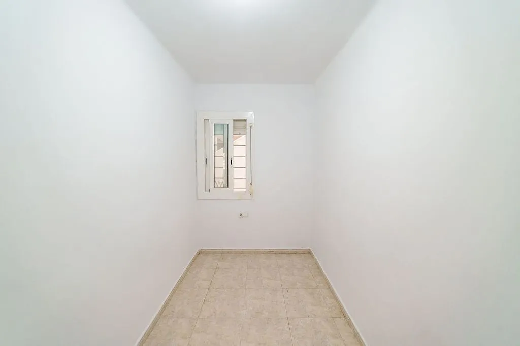 Toad - Apartment with Balcony in Collblanc
