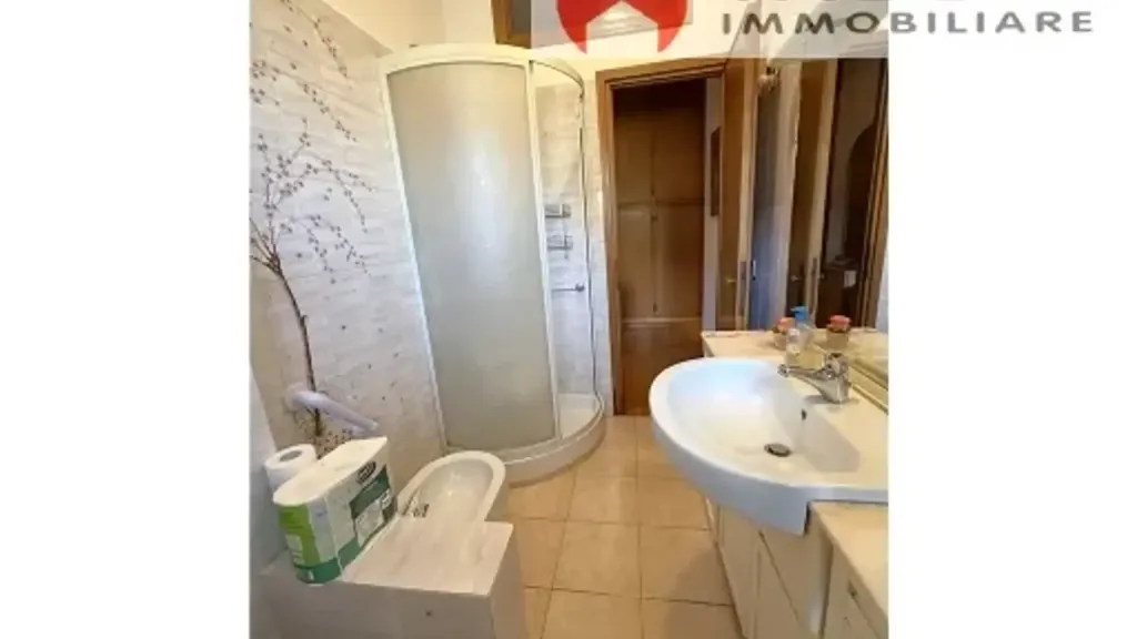 Vannitoad - Apartment with Terraces in Scandicci
