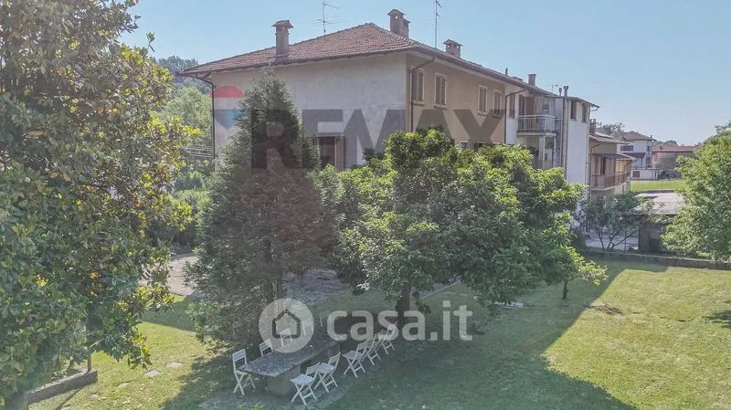 Garden - Villa with Garden near Municipio