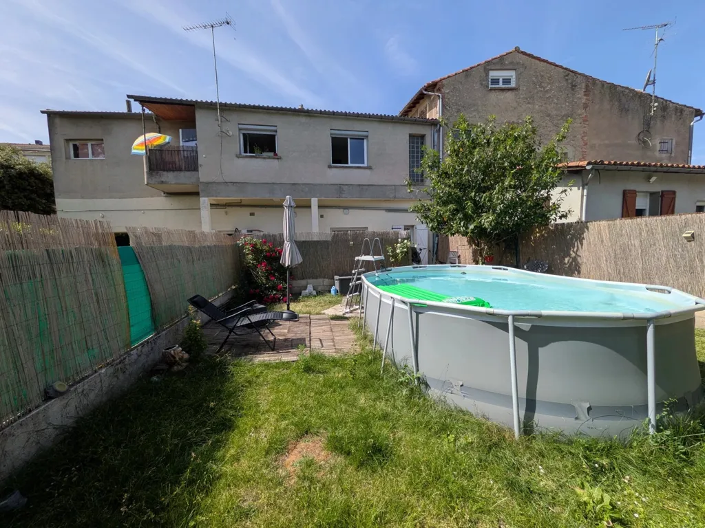Piscine - Appartement T5 avec Jardin à Lavaur