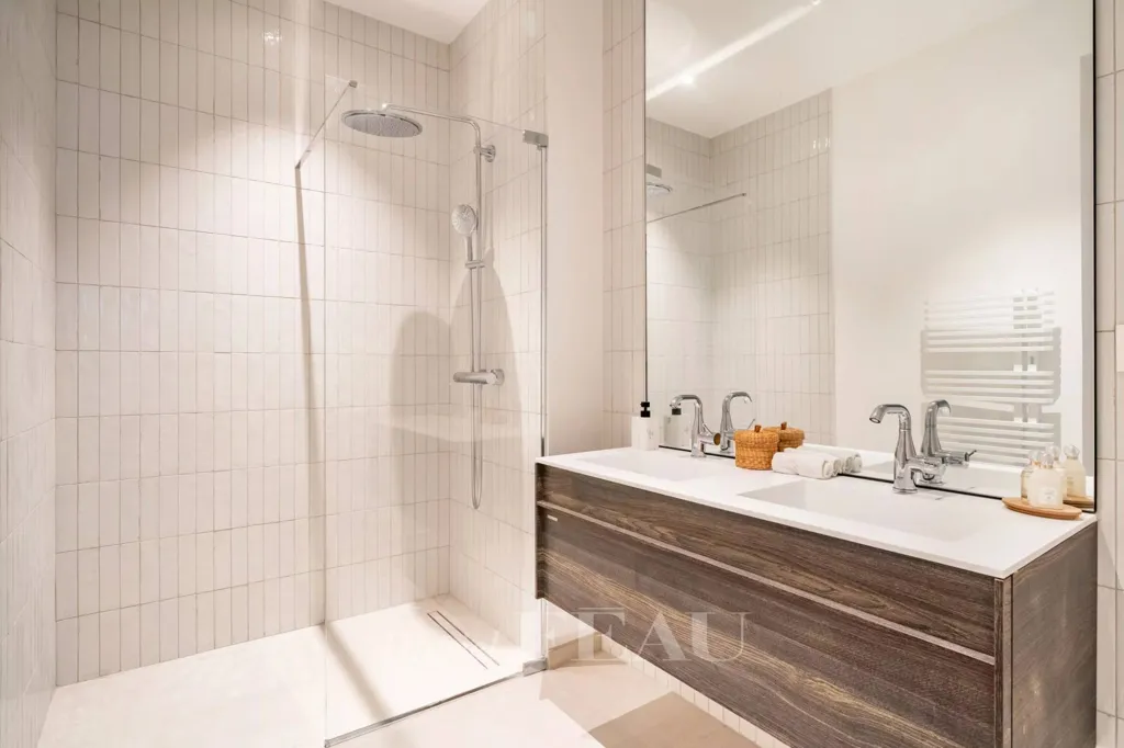 Salles de bain - Appartement avec Ascenseur dans le 4ème Arrondissement de Paris