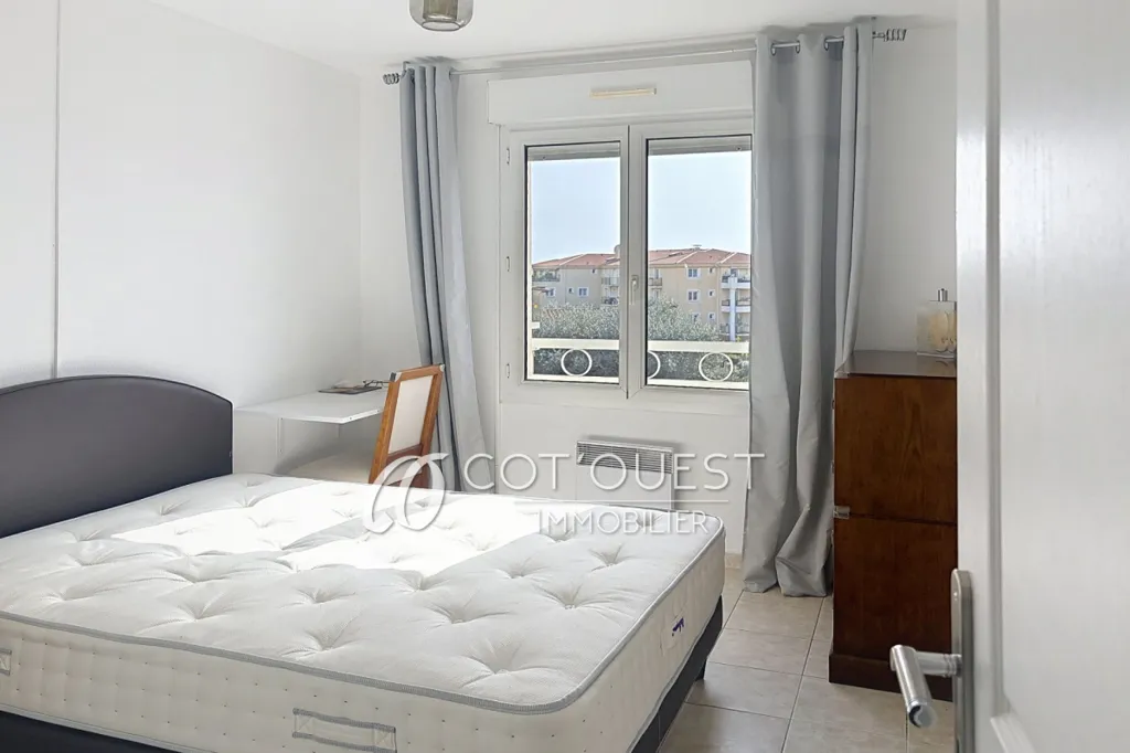 Bedrooms - 2-Bedroom Apartment with Sea View in Nice Ouest