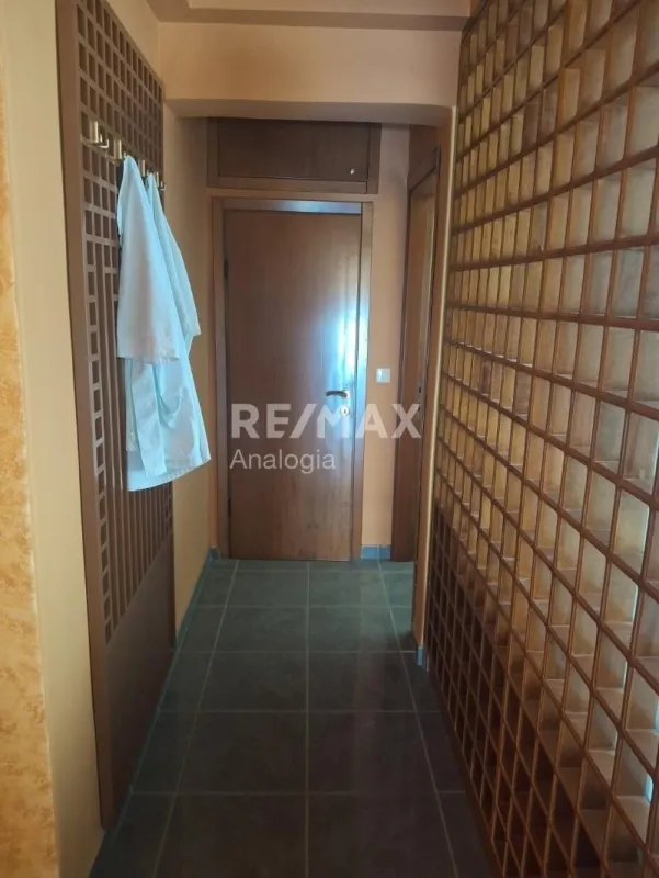Entrée - Office Space with Unobstructed View in Thermi