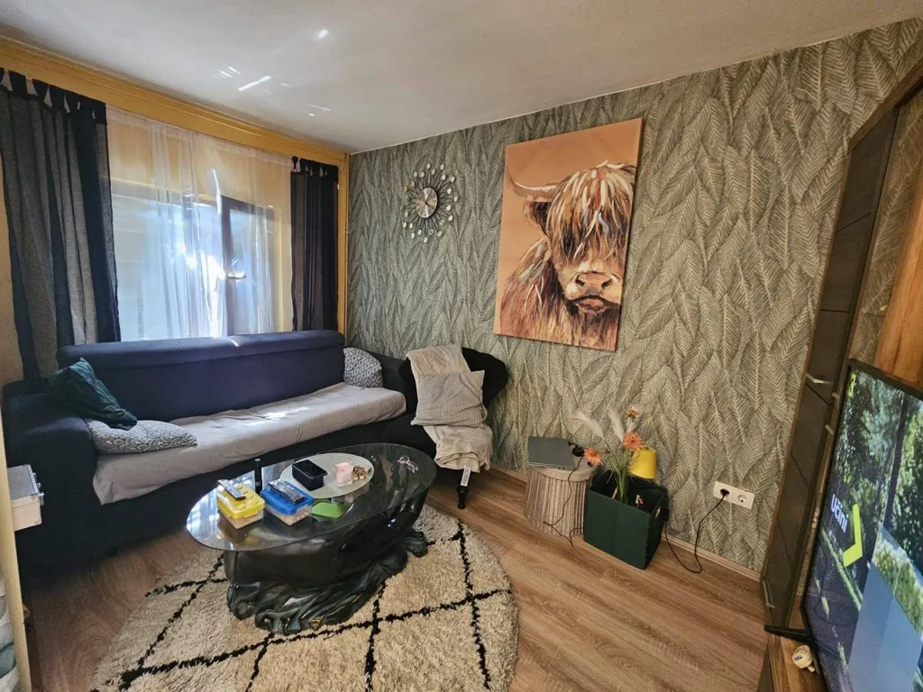Living Room - Two-Bedroom Apartment with Terrace in Stupnik