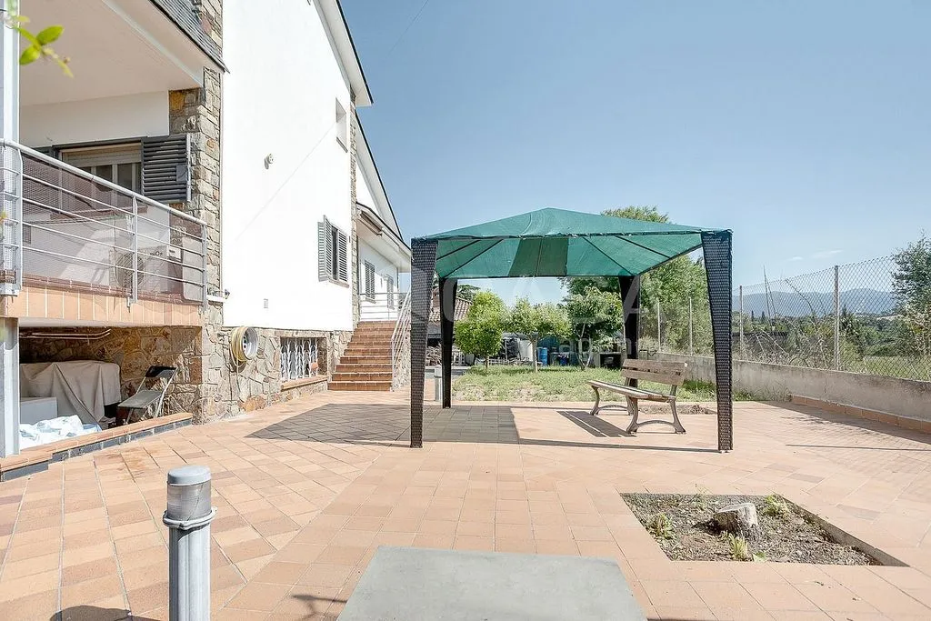 Terrasse - Chalet with Terrace in Santa Eulàlia de Ronçana