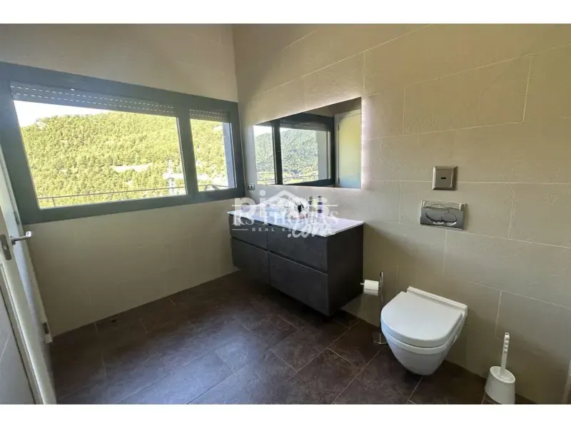 Vannitoad - Exclusive Chalet with Mountain Views in Anyós