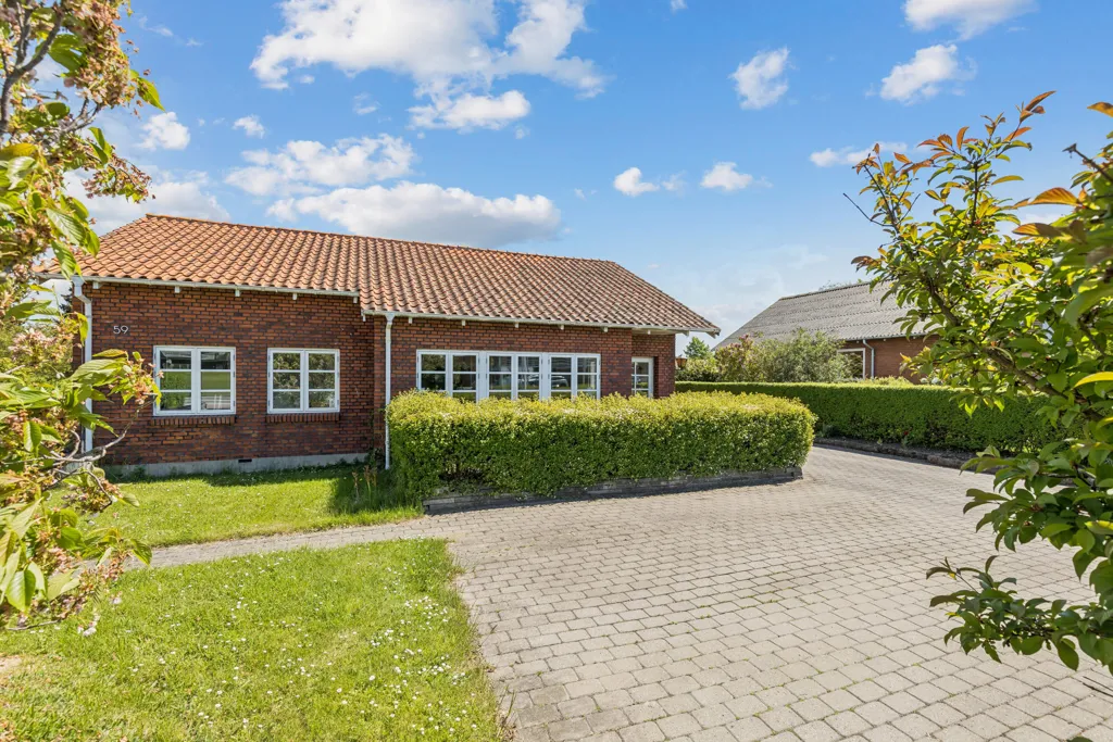 Välivaade - Classical Villa with Garden in Slagelse