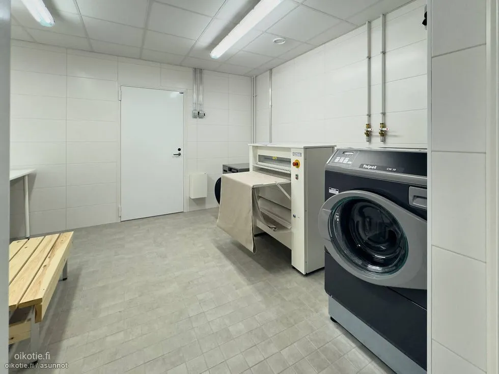 Utility Room - Modern Apartment with Balcony in Myyrmäki