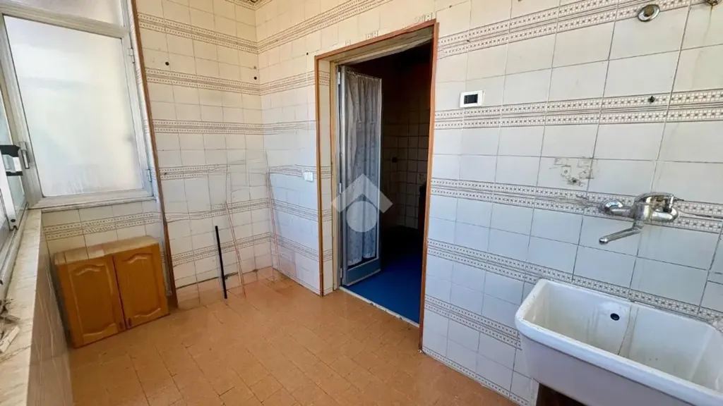 Bathrooms - Apartment with Balcony in Palermo Centre