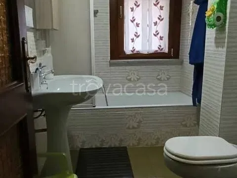 Bagni - Spacious Apartment with Balconies in Caserta