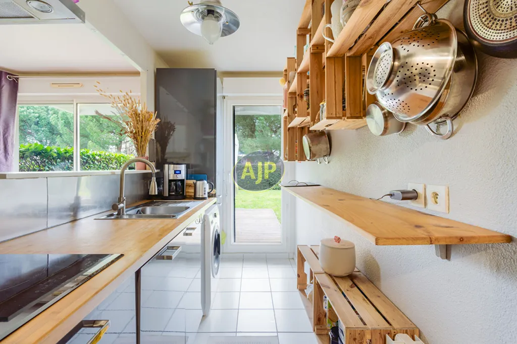 Köök - 3-Bed Flat with Garden in Mérignac