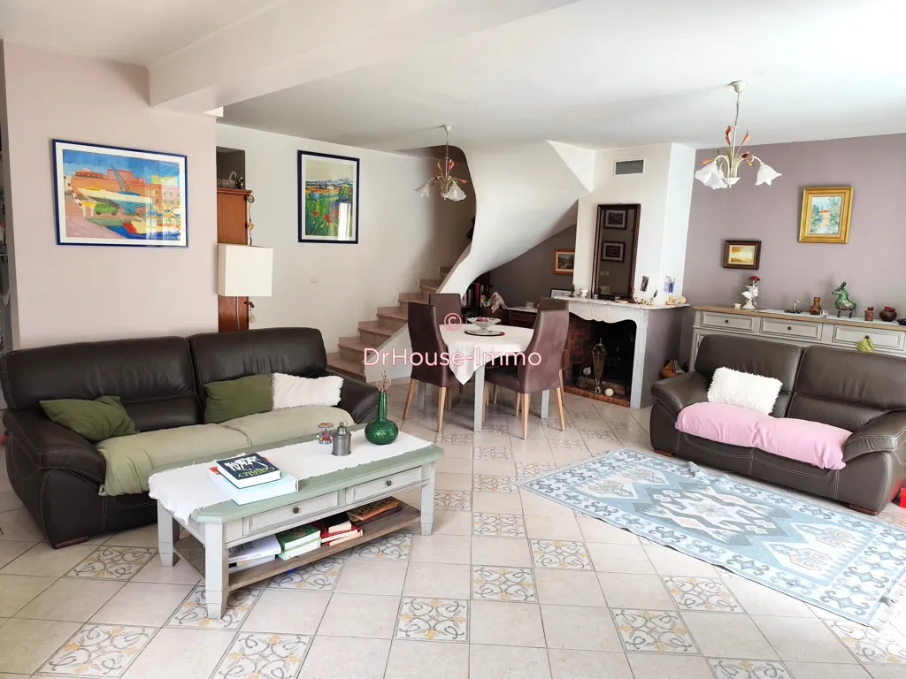 Elutuba - Traditional House with Pool near Les Camoins