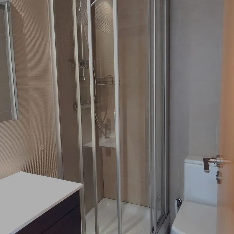Bathrooms - Furnished Flat with Balcony in El Clot